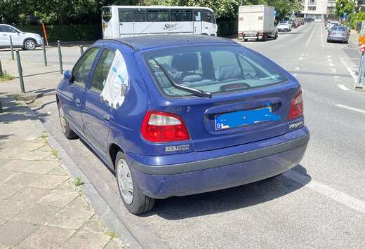 Renault 1.4i 16v RT