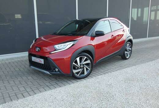 Toyota CVT AUTOMAAT *X-ENVY* +Parkeersensoren +JBL +G ...