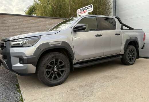 Toyota 2.8 D-4D INVINCIBLE / SPORT PACK/ € 39450+bt ...