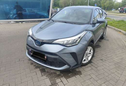 Toyota TOYOTA C-HR CVT C-ENTER + NAVI