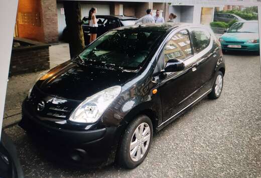 Nissan Pixo 1.0i Look