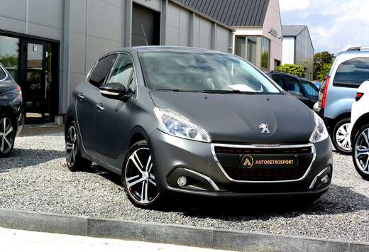 Peugeot 1.2i GT Line *Mate d\'origine*Toit Pano*1er M ...