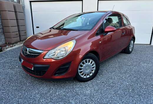 Opel Corsa 1.0i Essentia