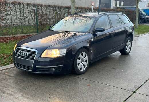Audi A6 Avant 2.4i V6 24v