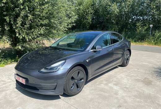 Tesla Model 3 75 kWh Long-Range Dual Motor