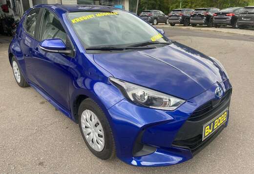 Toyota Yaris Hybrid 1.5i VVT-i Business Plus E-CVT AU ...