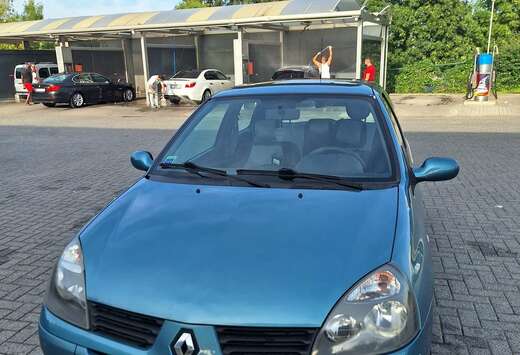 Renault Clio 1.2i 16v Dynamique