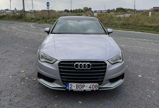 Audi A3 1.8 TFSI Sportback S tronic Attraction