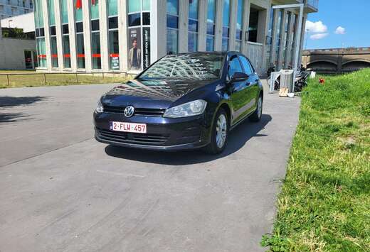Volkswagen Golf 1.6 CR TDi Trendline DSG