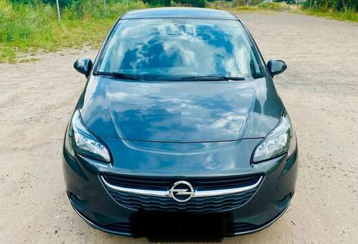 Opel Corsa 1.4i Black Edition