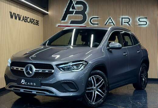 Mercedes-Benz * SPORT * GARANTIE 12 MOIS * 1ER PROP *