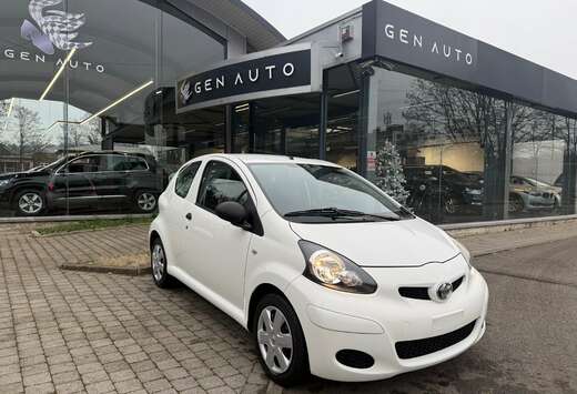 Toyota 1.0i * 12 MOIS GARANTIE *