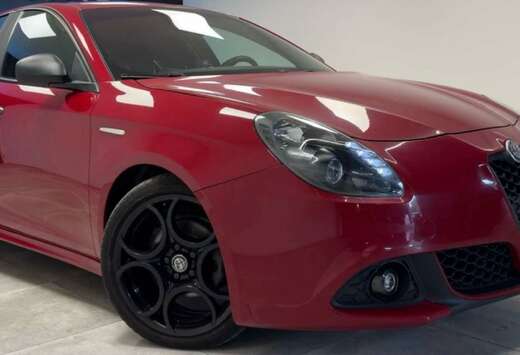 Alfa Romeo Guilietta Quadrifoglio Sport Édition - Au ...