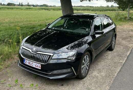 Skoda Superb Combi PHEV 1.4 TSI Ambition DSG (160 kW)