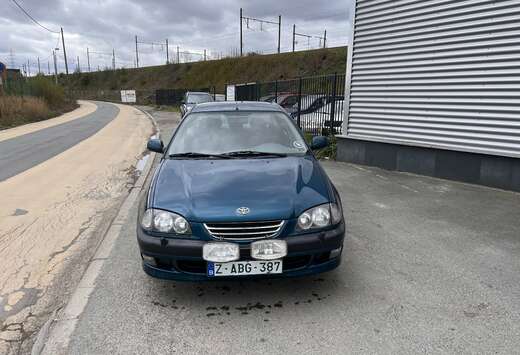 Toyota 2.0 i ONLY FOR EXPORT