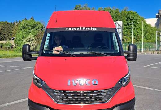 Iveco 35S14 2.3 Turbo VGT Hi-Matic