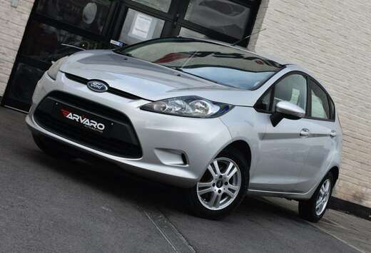 Ford 1.25i Titanium PDC / Airco / Topstaat / Garantie
