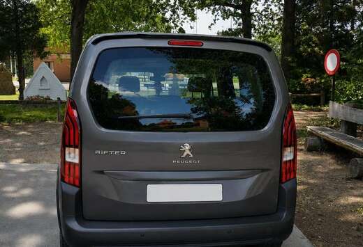 Peugeot 1.2 PureTech Standard Active AGC S&S