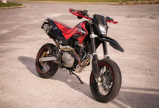 Honda Supermotard