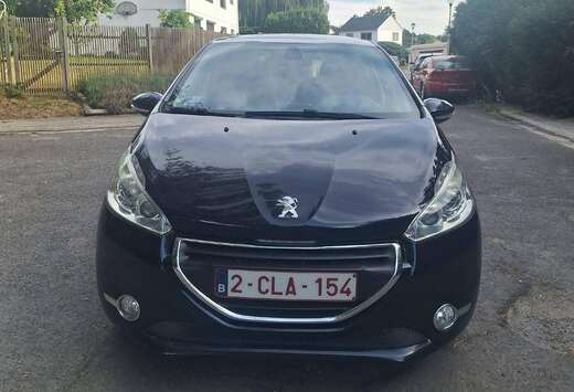 Peugeot 208 1.2i PureTech Active