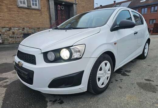 Chevrolet Aveo hatchback 1.2i LS