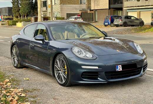 Porsche 3.0 D V6 Tiptronic