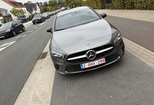 Mercedes-Benz A 180 d 7G-DCT