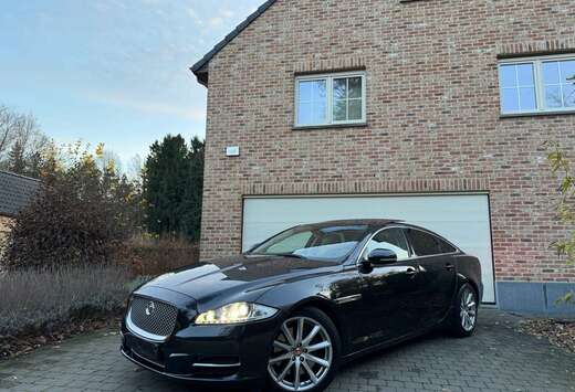 Jaguar 3.0D v6//Keyless//Pano//Xenon//Leer//Camera