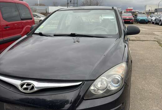 Hyundai 1.6 CRDi U2 Blue Comfort ISG 103gr.