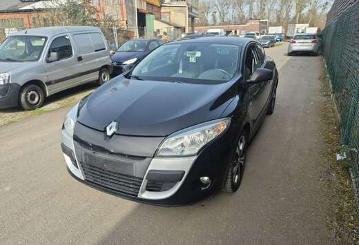 Renault Megane 1.5 dCi The Moon
