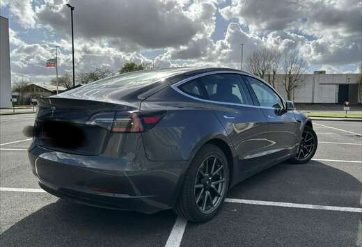 Tesla Model 3 44 kWh Standard Plus