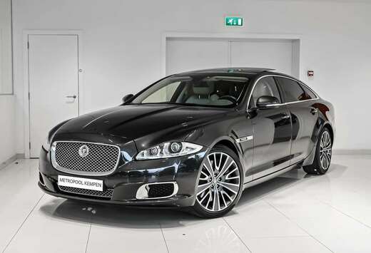 Jaguar LWB 5.0 V8 S/C Ultimate 1 of 200