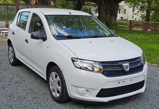 Dacia 0.9 TCe ** 80 000 km ** 1 Main * Car Pass * Air ...