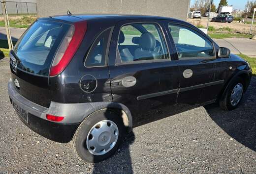 Opel Corsa 1.2 16V Elegance
