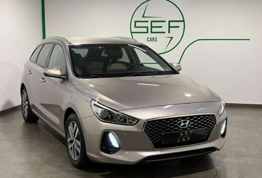 Hyundai ** 1.4i ** Twist GO ** GPS ** Garantie 12 moi ...