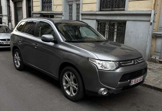Mitsubishi 2.2 DI-D 4WD Instyle