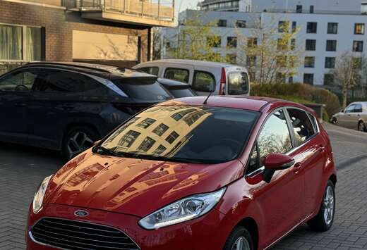 Ford 1.0i Champions Edition