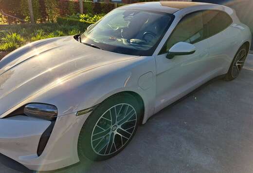 Porsche Taycan Sport Turismo 79.2 kWh Taycan Sport Tu ...