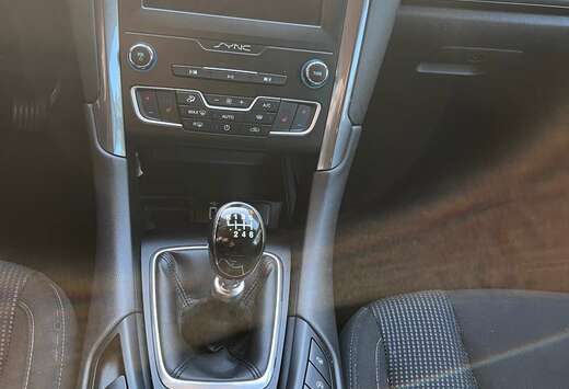 Ford Mondeo Clipper 1.5 EcoBoost Titanium