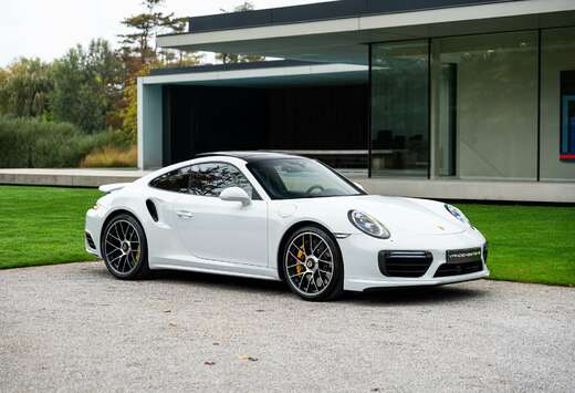 Porsche .2 TURBO S / CHRONO / BOSE / 18-WAY / PANO /  ...