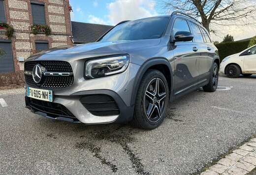 Mercedes-Benz 220d 4matic AMG LINE