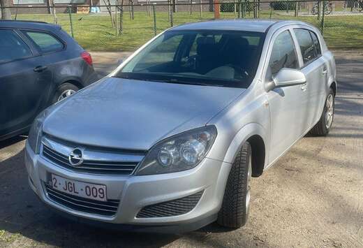 Opel Astra 1.7 CDTi Enjoy Active
