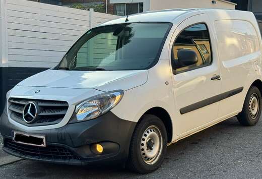 Mercedes-Benz 1.5 CDI 109