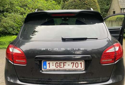 Porsche Cayenne+Diesel+Tiptronic+S