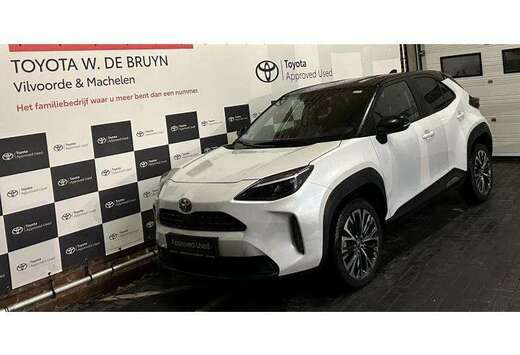 Toyota Elegant Bi-Tone