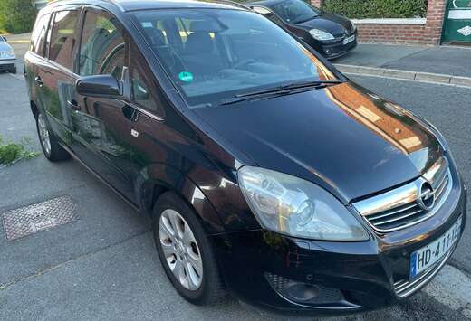 Opel Zafira 1.8i XER Essentia
