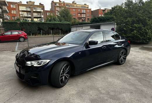 BMW 330e