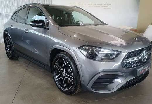 Mercedes-Benz GLA 180 AMG Night pack Panorama dak