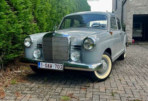Mercedes-Benz 180 PONTON