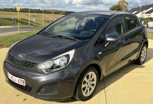 Kia 1.2i Lounge